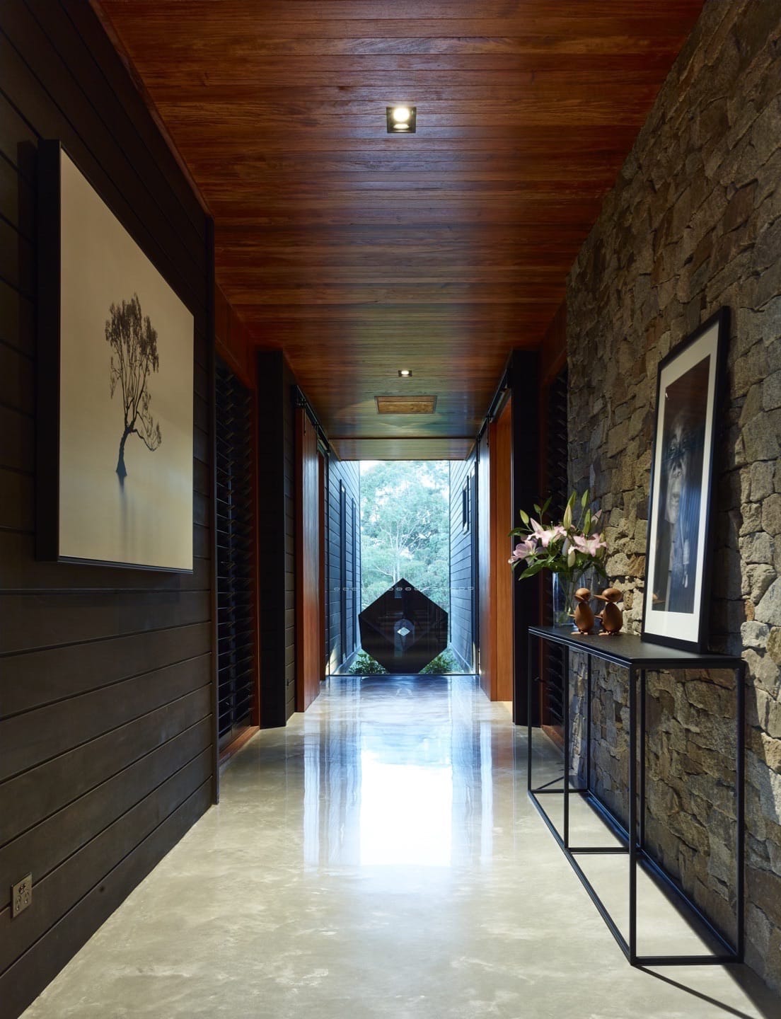 Concrete polishing for residential and commercial floors on the Sunshine Coast and Brisbane. - Honed & Polished Concrete in the studio